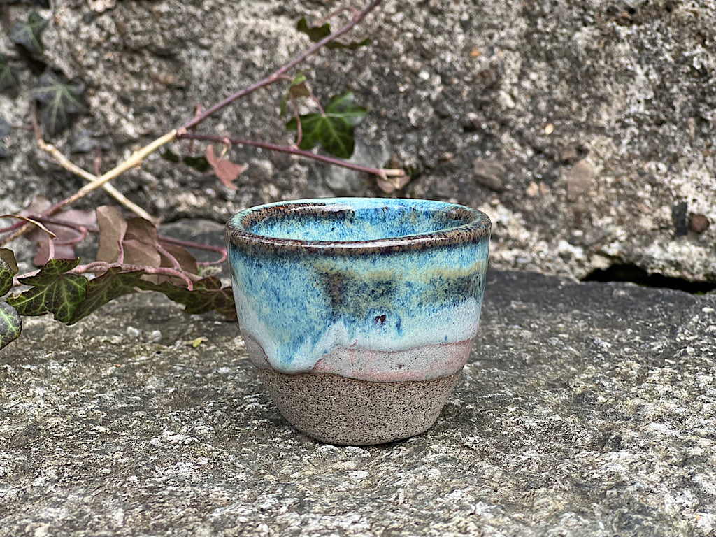 Handgemachte Espressotasse aus Keramik – Blaues Steinzeug, 40 ml – Lak – CeramiLu