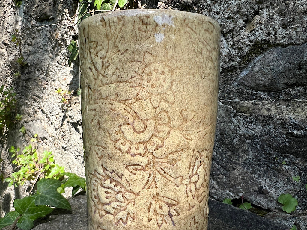 Retro tube vase, cream