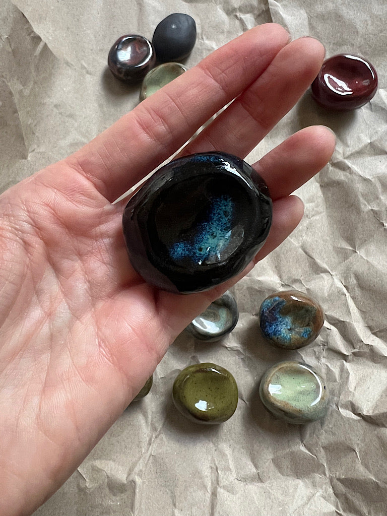 Worry Stone Black Clay