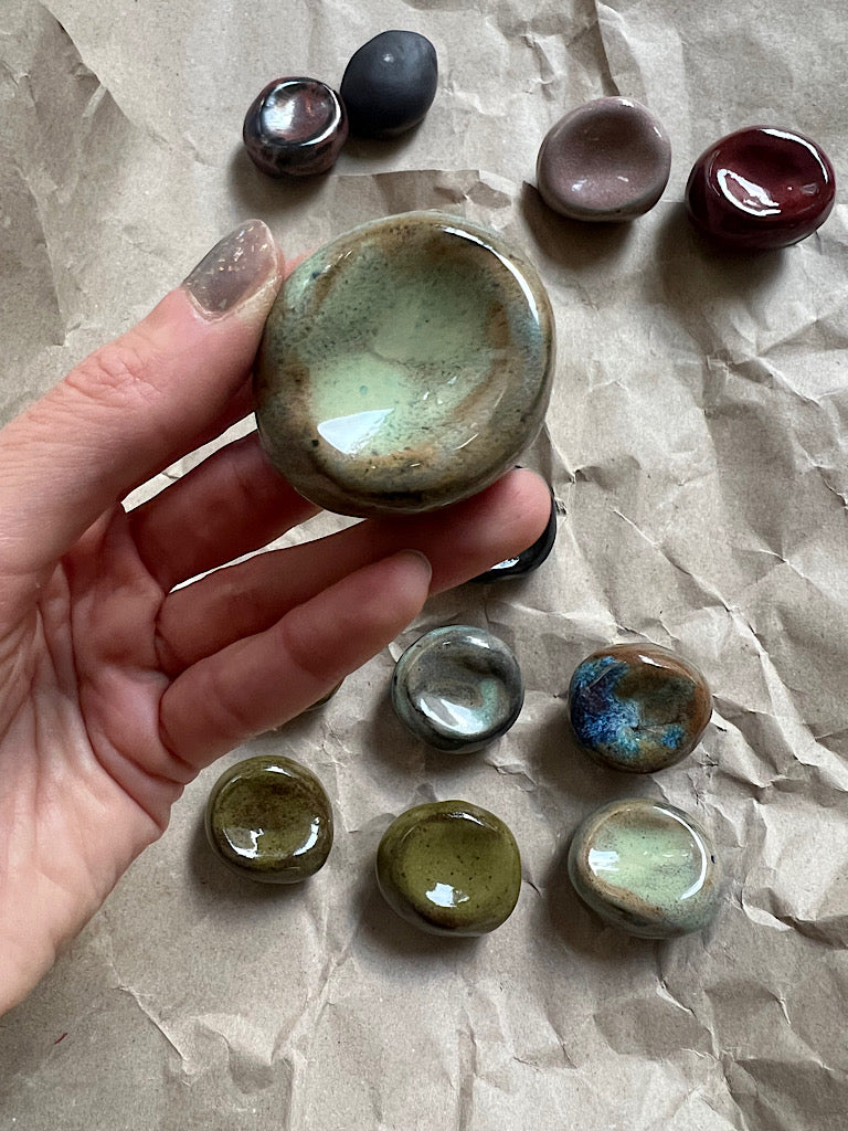 Worry Stone Black Clay