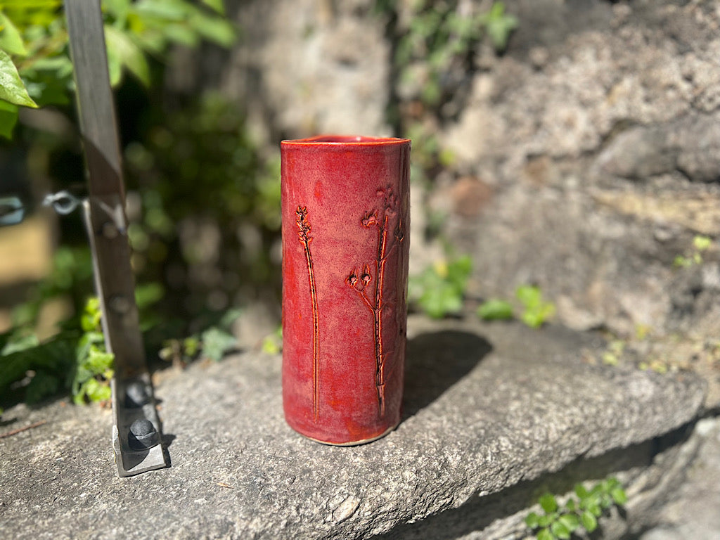 Botanical vase, red