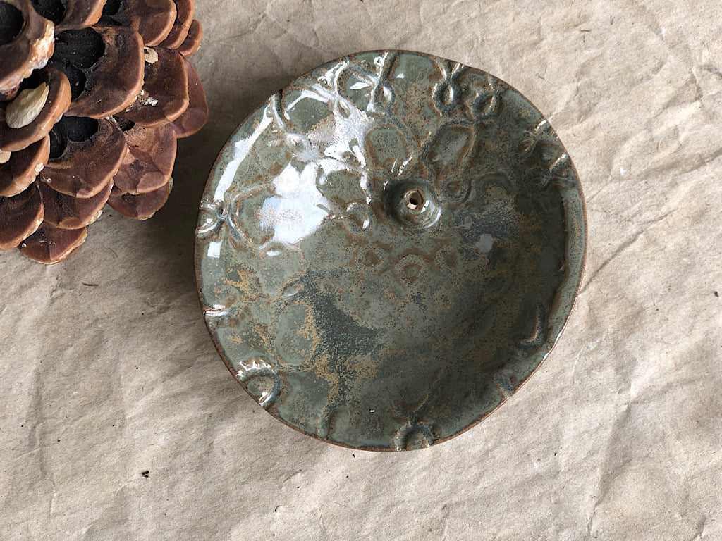 Porta Incensi Artigianale in Ceramica Fatta a Mano