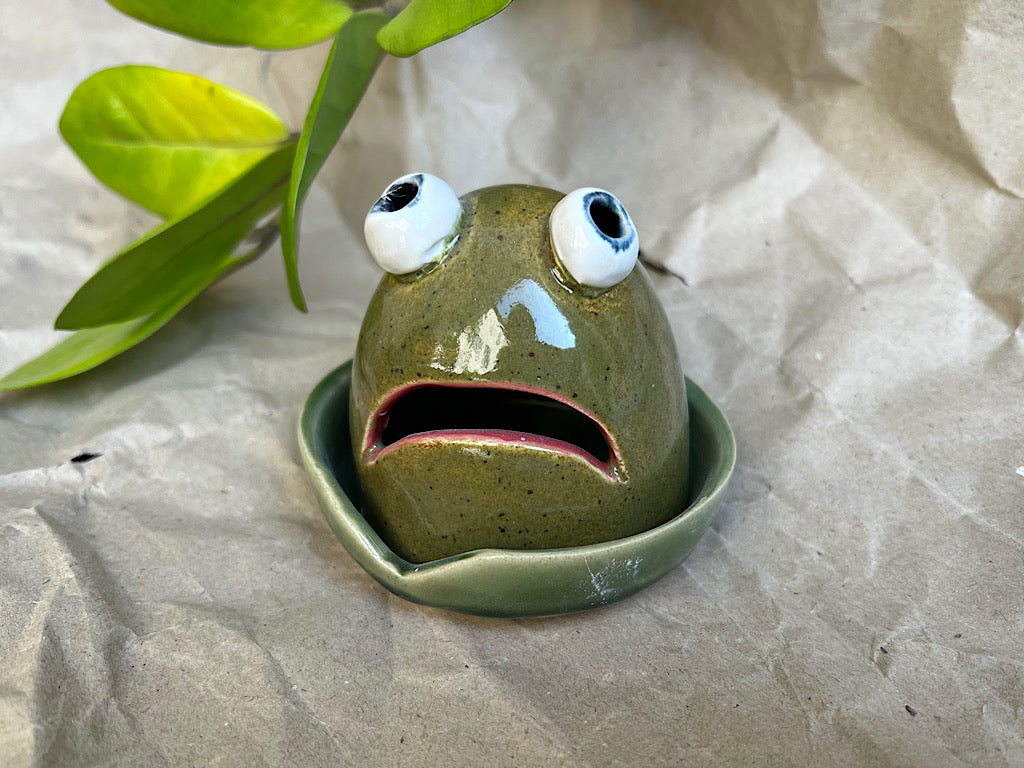 Handmade Ceramic Frog Shaped Tealight Candle Holder