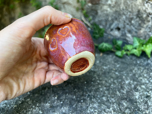 Handgemachte Espressotasse aus Keramik – Rosa Steinzeug, 40 ml – Herzmuster