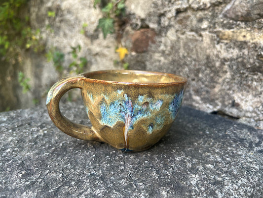 Tazza da Cappuccino Artigianale Nera – Ceramica Fatta a Mano 200 ml – Collezione Opalescente Scuro