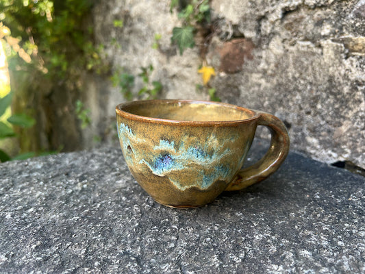 Tazza da Cappuccino Artigianale Nera – Ceramica Fatta a Mano 200 ml – Collezione Opalescente Scuro