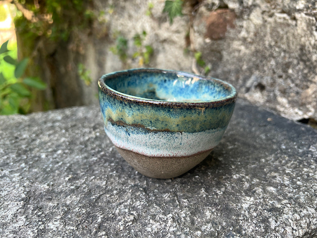 Handmade Ceramic Matcha Bowl - Black Stoneware 200 ml - Lakeshore