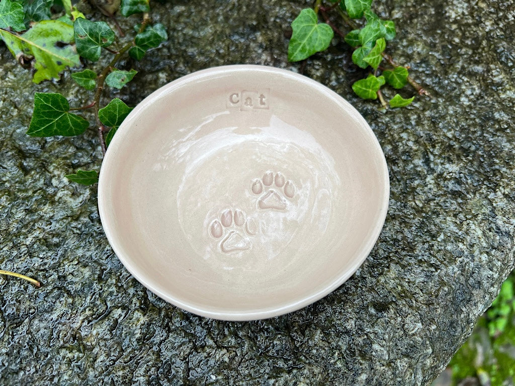 Cat bowl - personalized