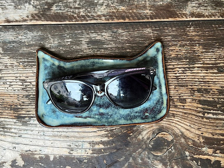 Glasses tray, Cat